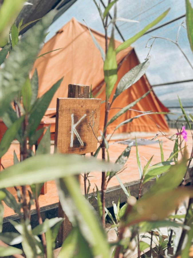 The Backyard Glamping Cameron Highlands Tanah Rata Exterior foto