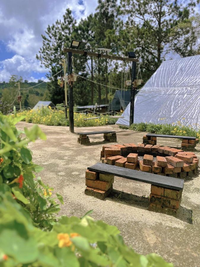 The Backyard Glamping Cameron Highlands Tanah Rata Exterior foto